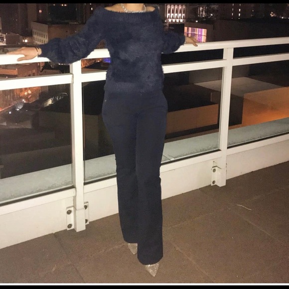 Banana Republic off-the shoulder eyelash sweater, petite Small - Picture 3 of 5